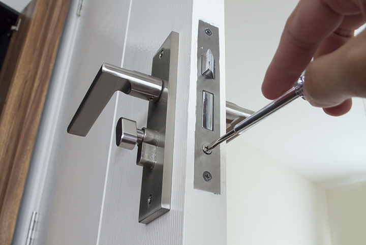 Our local locksmiths are able to repair and install door locks for properties in Harpenden and the local area.